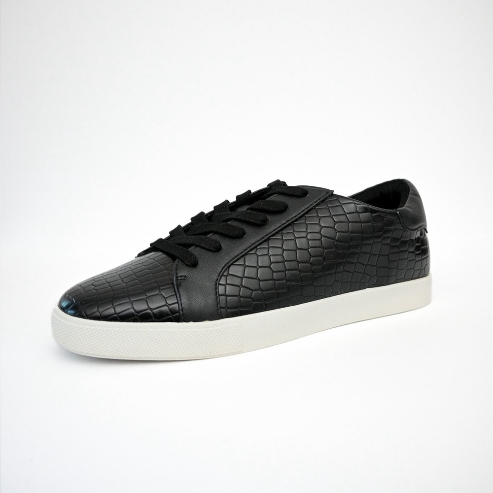 Katy Perry Crocodile Embossed Sneakers - Picture 2 of 8